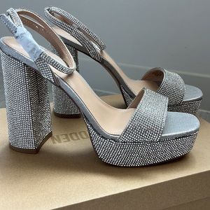 Steve Madden Lessa Rhinestone platform sandals